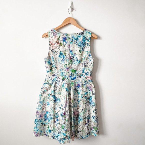 Ever New Melbourne Blue Watercolor Floral Fit & Flare Dress Sz 8 - Picture 4 of 9